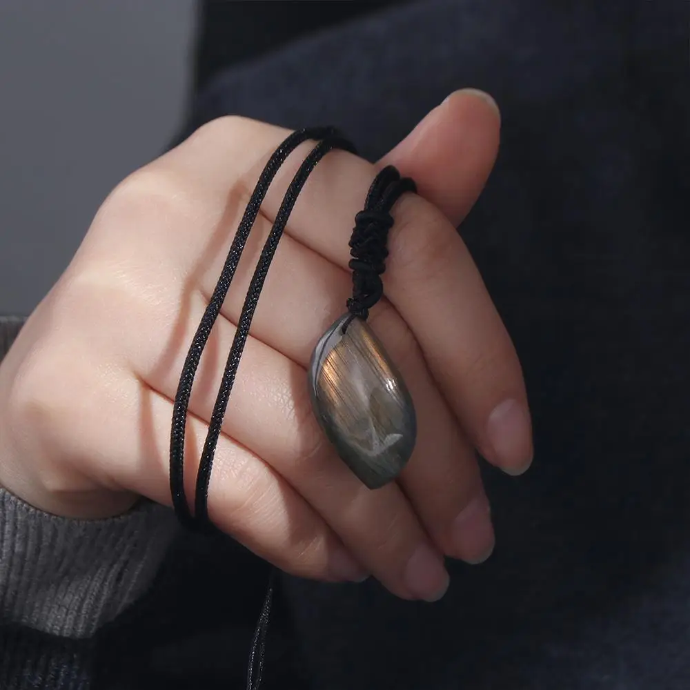 Stone Craft Natural Labradorite Geometric Shape Exquisite Crystal Labradorite Pendent Raw Stone Polishing Natural Training Stone
