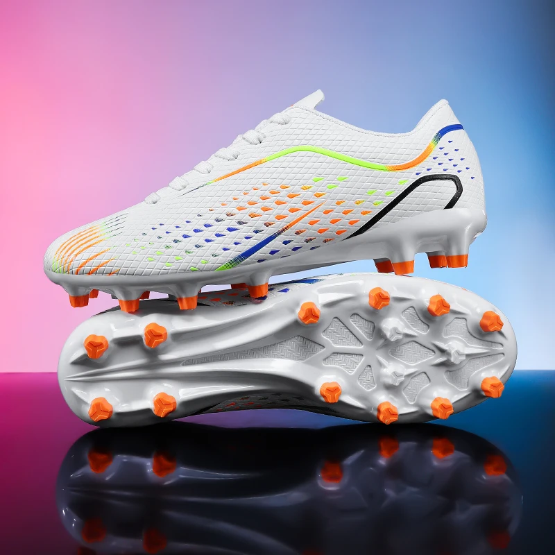 

New Men Football Boots Unisex Cleats Women High-quality Futsal Ultralight Professional Soccer Shoes Hot Sale TF/FG Sneakers