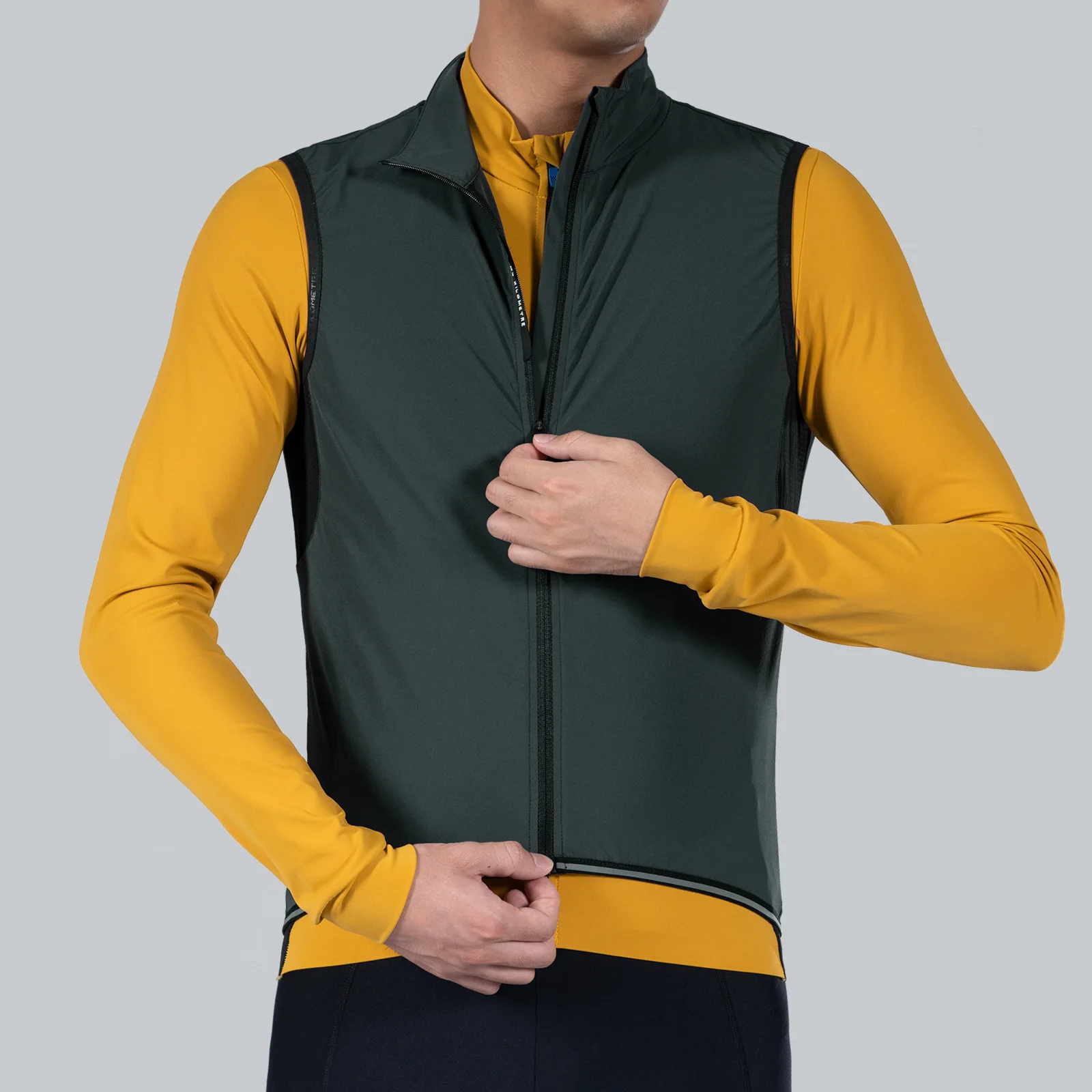 MY KILOMETRE Men\'s Sleeveless Cycling Wind Vest Gravel Bicycle Windproof Gilet With Rear Pocket Cycling Windshield Vest For Men