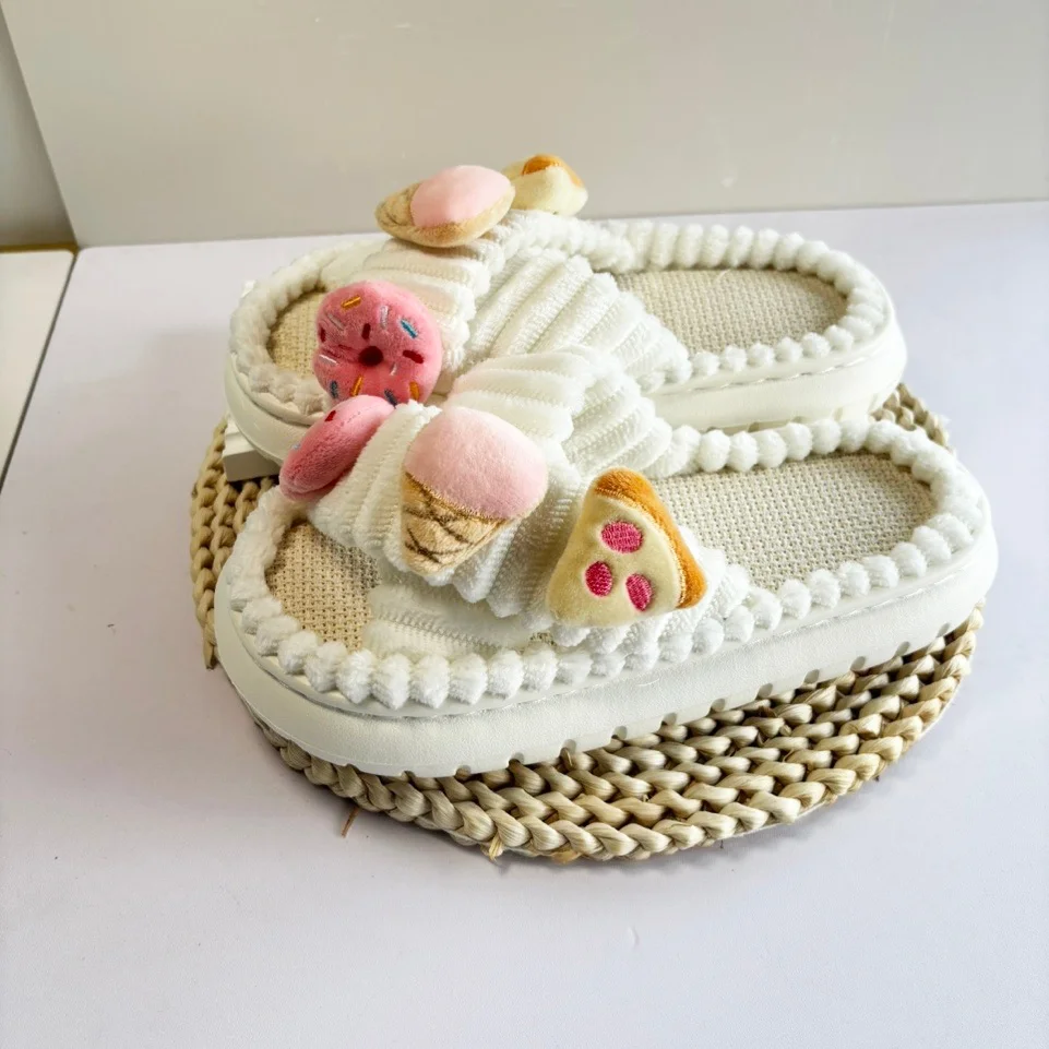 

New women's slip-on slippers comfortable soft sole fashionable cross-strap warm slippers for home, casual outdoor walking travel