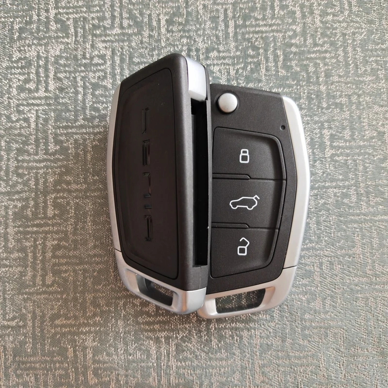 Genuine Car Keyless Remote Key 433Mhz with ID47 Chip for FAW BESTUNE T77 Pro FAW Senia Car Smart Remote Key