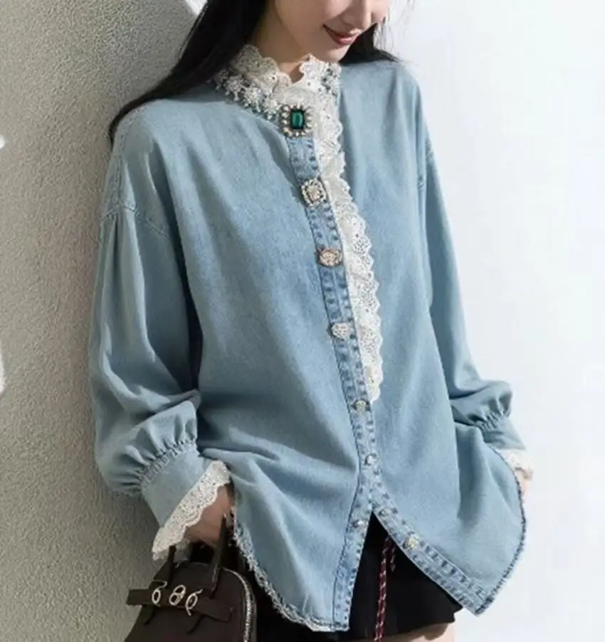 

Джинсовая рубашка оверсайз с длинным рукавом на пуговицах, свободного кроя, из денима с эффектом потертости, в уличном стиле, весна/осень 2026