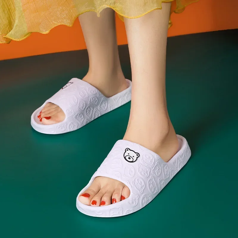 

Cartoon Bear Women Slippers Summer Men's Indoor Bathroom Slides Couple Round Head Lightweight Comfortable Beach Shoes