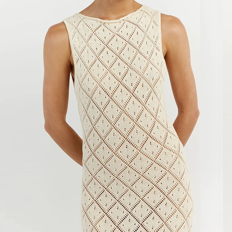 New Arrival Women Knitting Round Collar Beachwear Cover Up Summer Vacation Sunscreen Long Dress Ladies Hollow Out Slim Dress