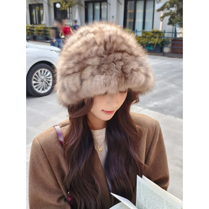 قبعة دلو شتوية سميكة من الفرو للنساء من Cloud Sable عالية الجودة، قبعة محبوكة دافئة، تظهر وجهًا صغيرًا #2