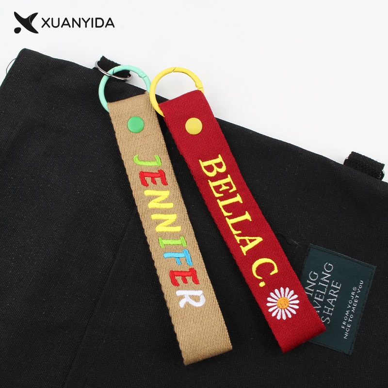 New Arrival Customized Name Tag Embroidery Keychains to Bag Key ring for Woman and Man gift