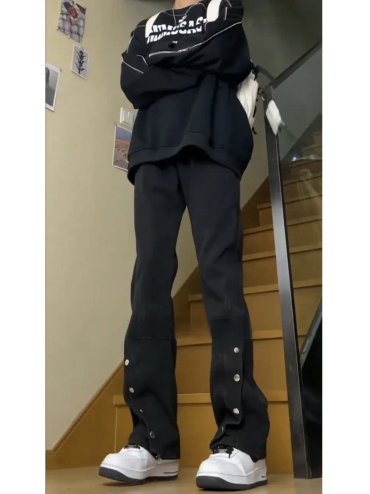 

Мужские джинсы в американском стиле High Street Vibe, весенне-осенние, с пуговицами, расклешенные, из денима, модные, брендовые, прямые брюки