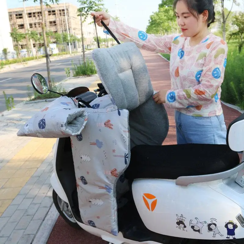 thickened-fleece-vehicle-windproof-cover-two-piece-style-cold-proof-leg-protector-windproof-shield-for-car