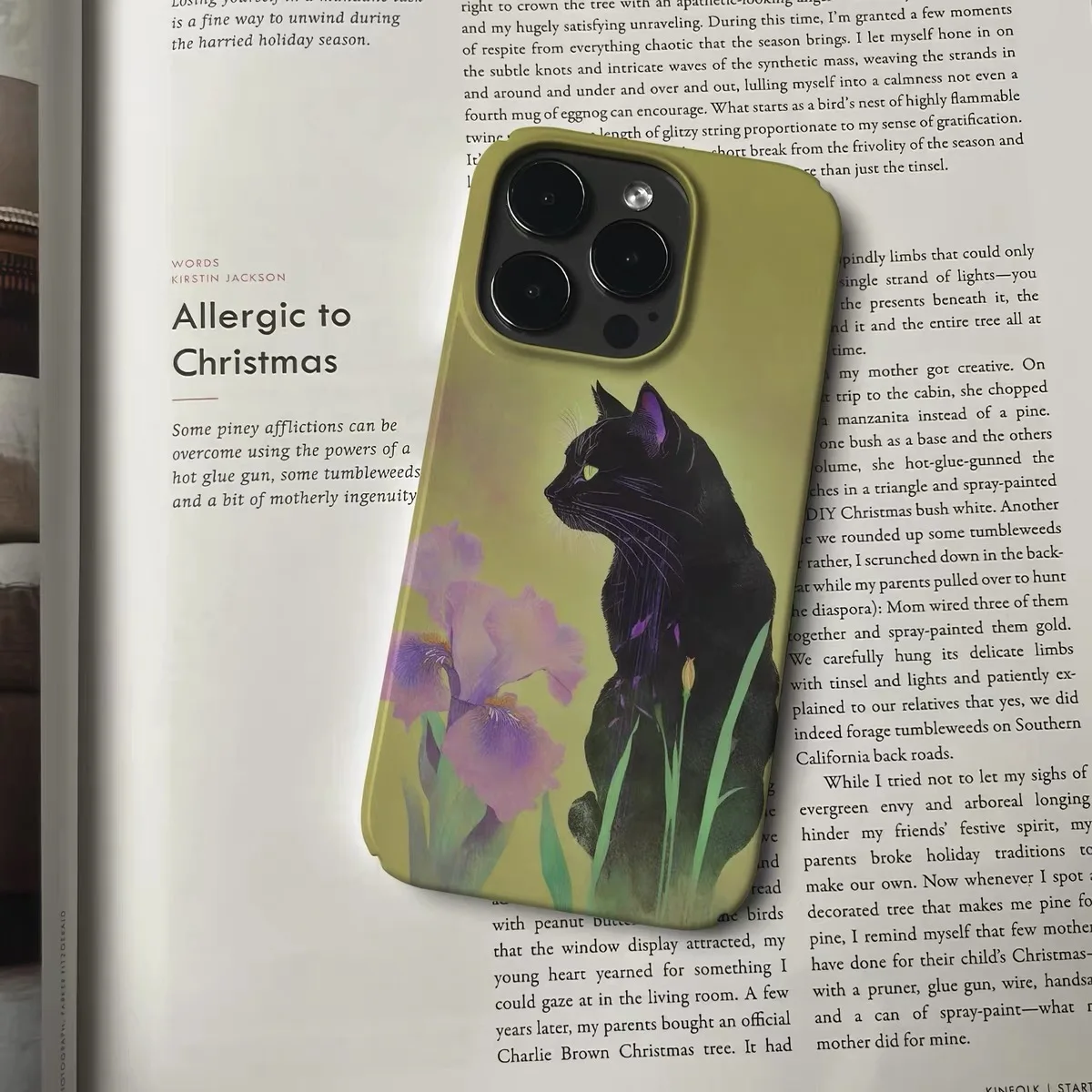 

Yellow Iris Black Cat Cartoon Phone Case for IPHONE 17 Air 16E 15 PROMAX 14 Plus 13 12 MINI 11 PRO 16Plus XR Acrylic Phone Cover