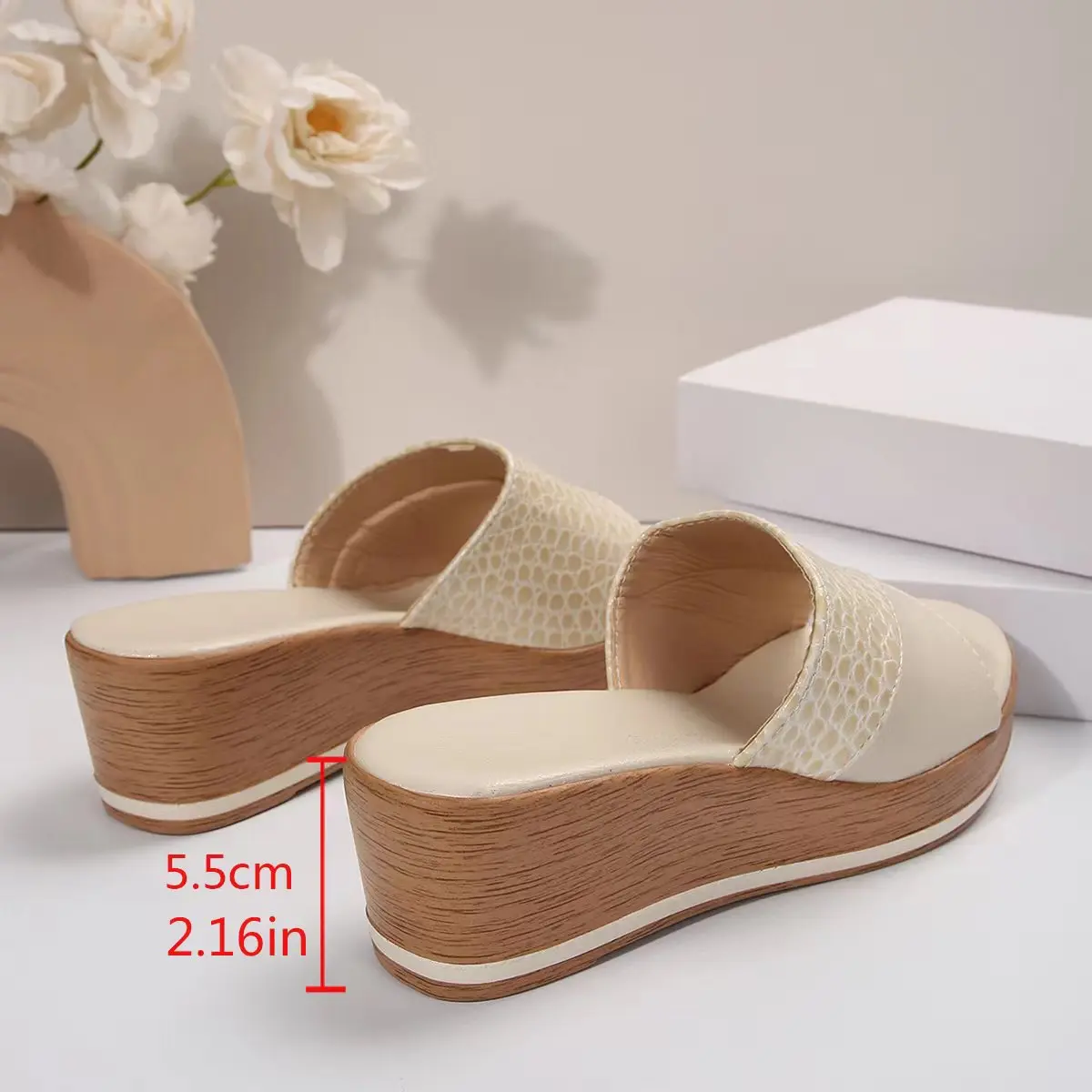 Sandalias de moda para mujer, zapatos deportivos cómodos, antideslizantes, recortados, suaves, cuñas, talla grande 43, novedad de verano