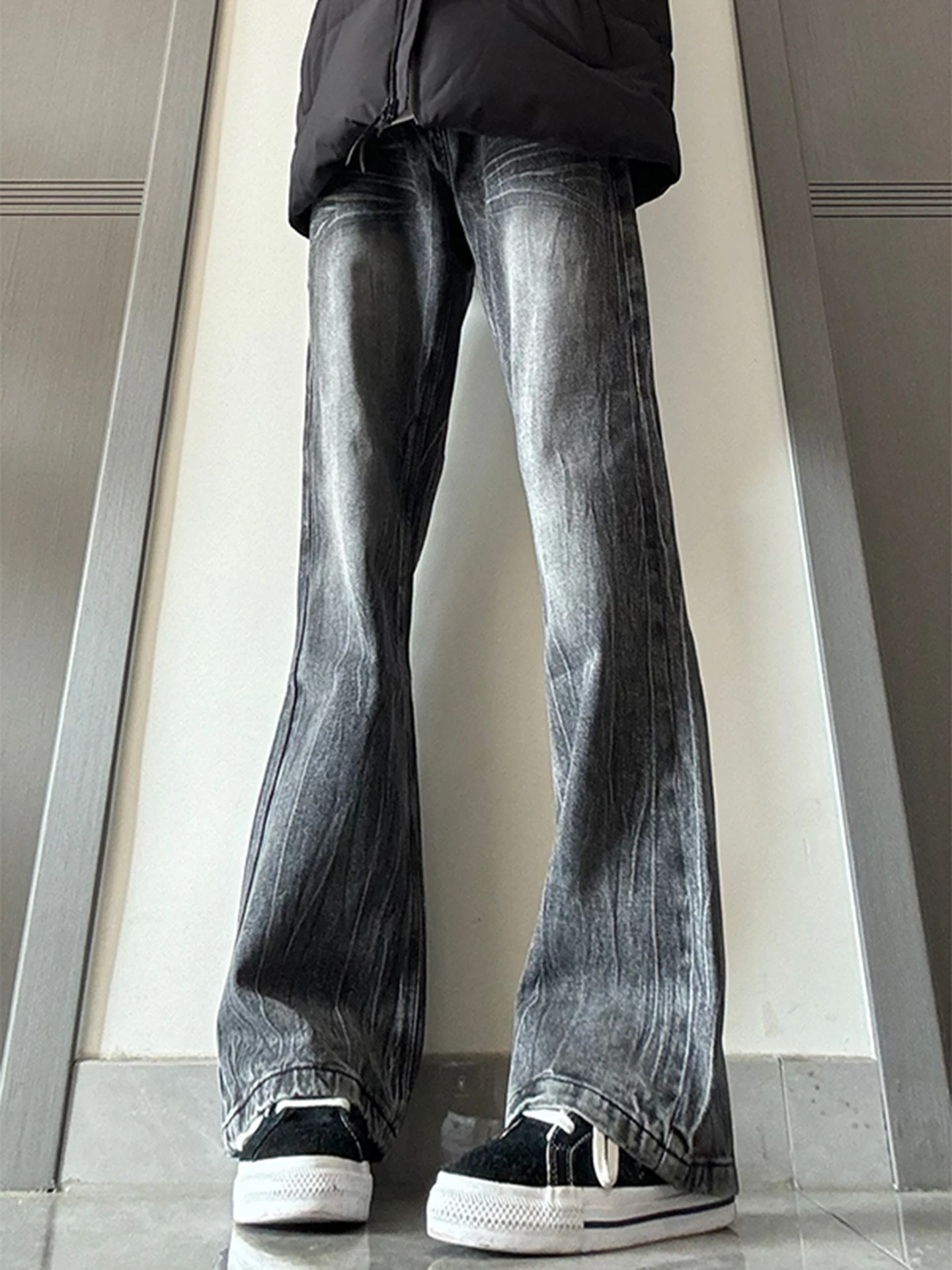 

High Waist Fleece Lined Men's Denim Jeans Winter American Vibe Lightning Pattern Straight Leg Micro Flared Pants