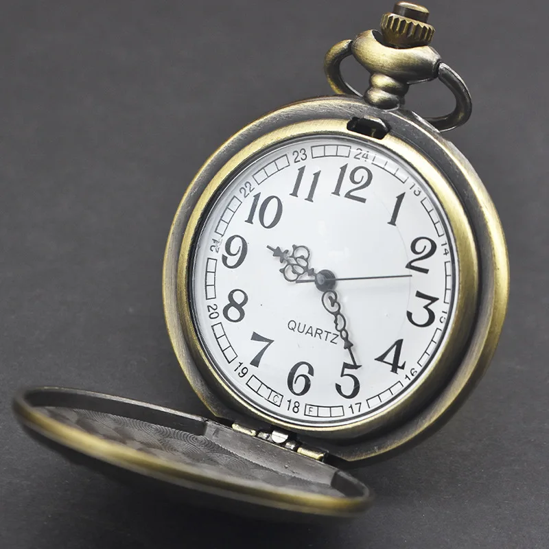 Marvel superhéroe Spiderman moda Vintage relieve tallado y ahuecado estilo romano Flip reloj de bolsillo en cadena colgante regalos