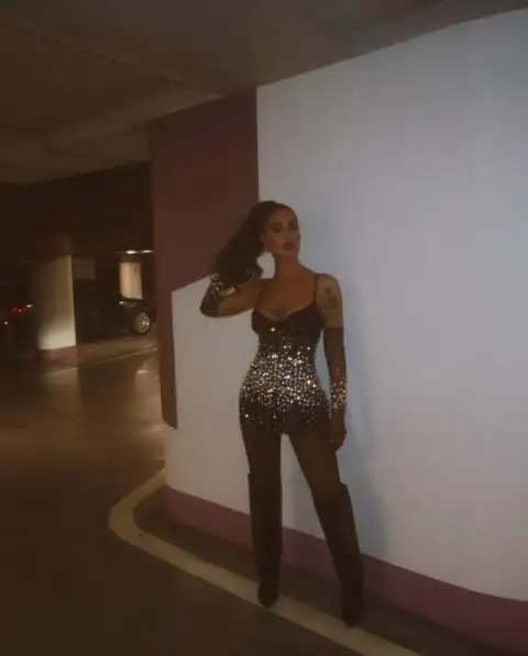 Luxury Sparkle Crystal  To Party With Beaded Gloves Sexy See Thru Sheath Short Dress To Party Women Mini Dresses
