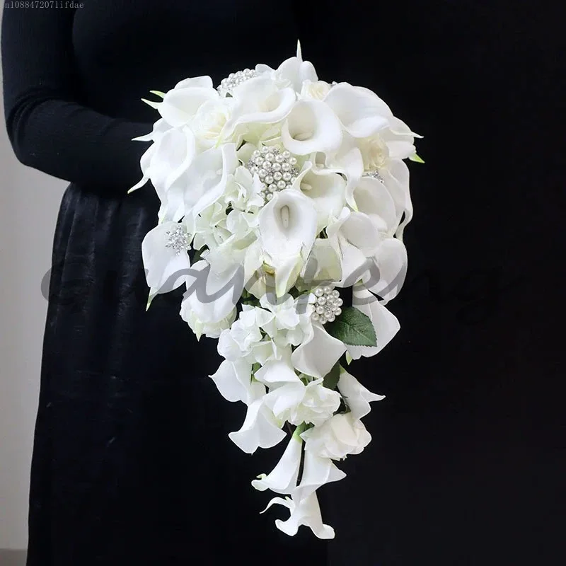 

High end wedding waterdrop bouquet, artificial flower, bride's wedding bouquet, white beautiful horseshoe lotus, fake flower