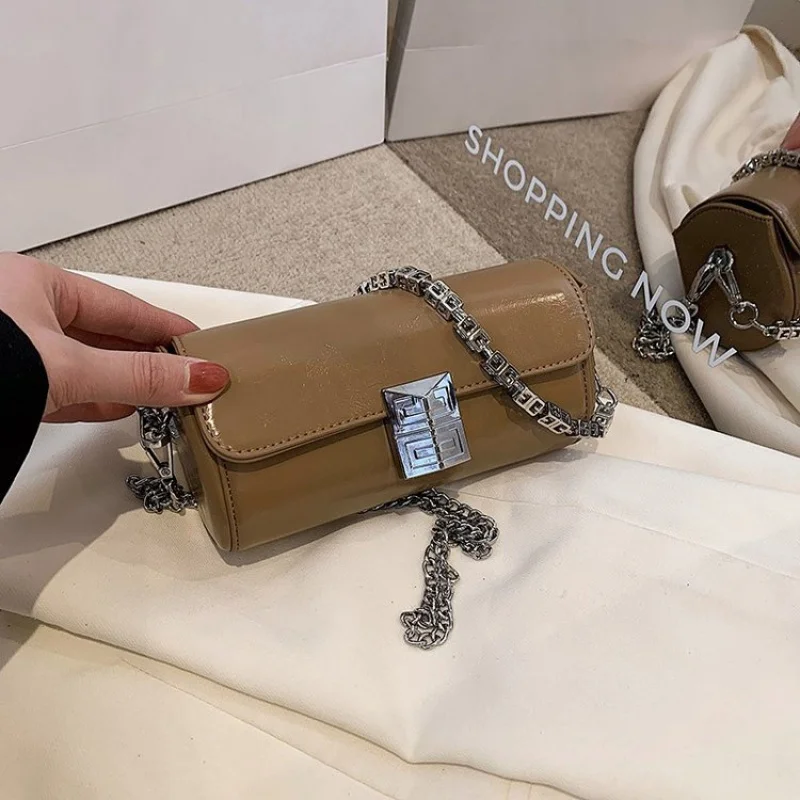 

High-End Women's Shoulder Bag Made Of Premium Leather Featuring Paris Casual Vintage Neat Look​