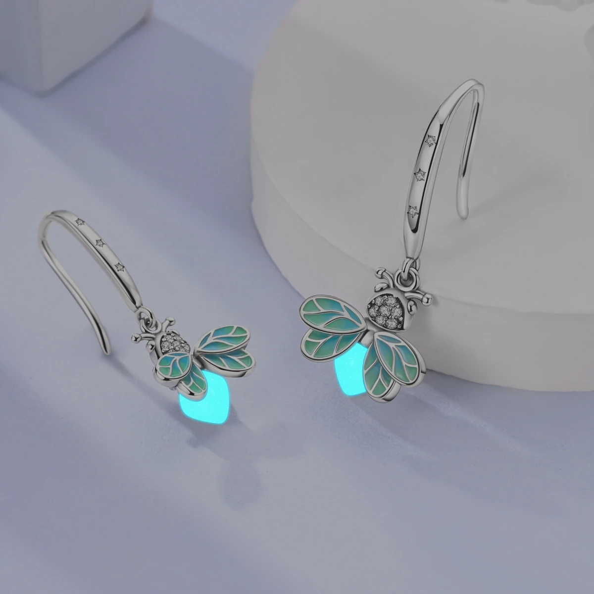 925 Sterling Silver Glow In The Dark Firefly Nature Hoop Earrings for Women Party Wedding Versatile Jewelry Gift