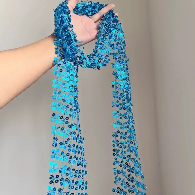 

Супер блестящий белый сокровище синий блестящий шелковый шарф шарф женский универсальное украшение новый свитер цепочка на шею