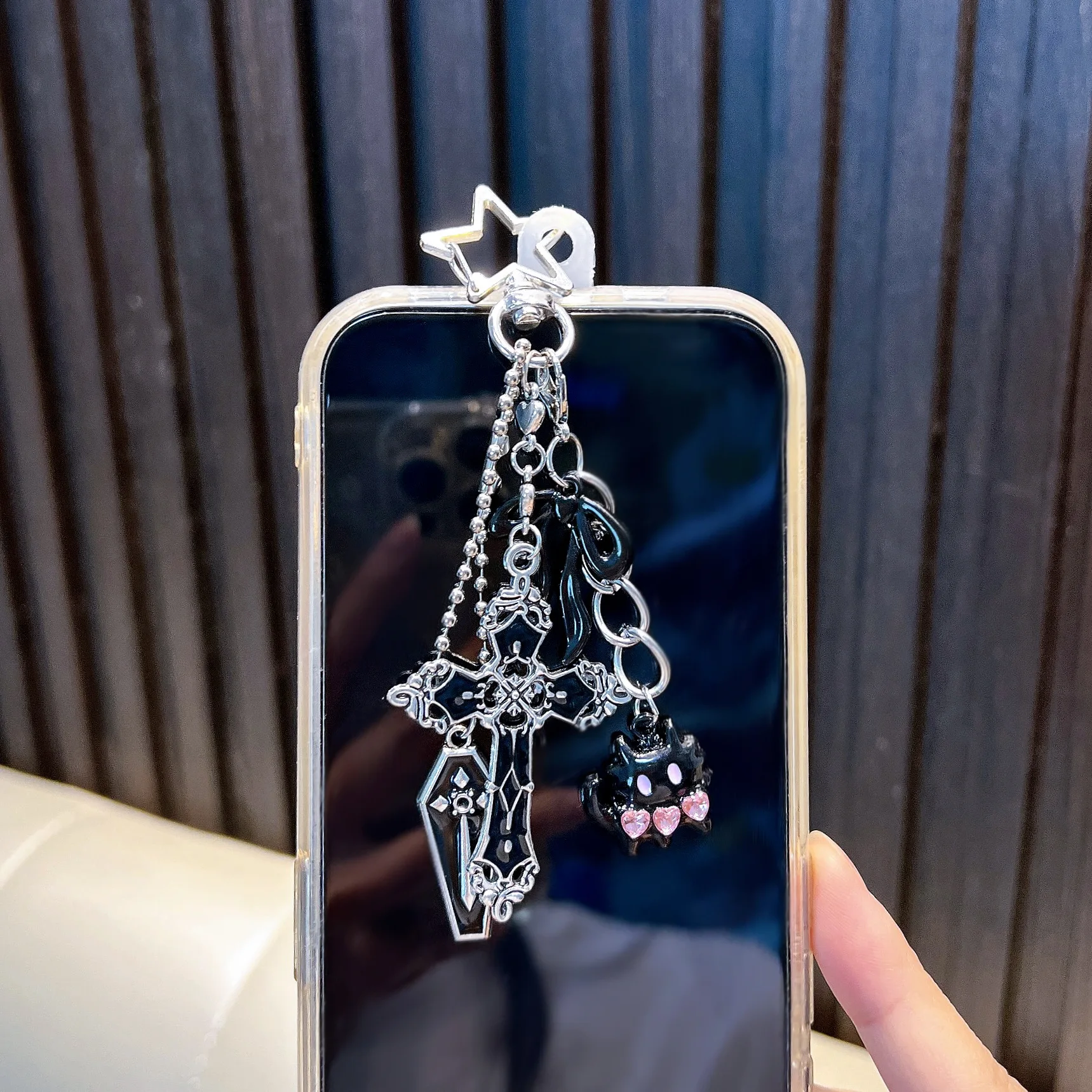 Y2K Clown Skull Head Keychains Silver Color Tassel Rhinestone Kitten Pendant Keyring for Friends Phone Hanging Halloween Gifts