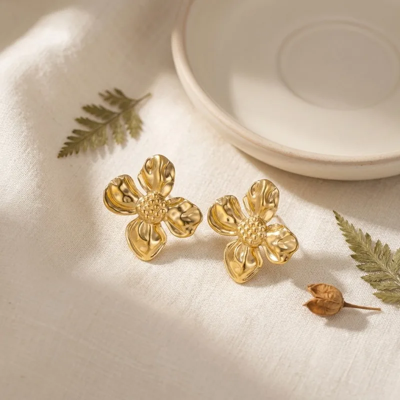 Stud Floral, stainless steel hammered flower stud earrings for ladies work party waterproof decor