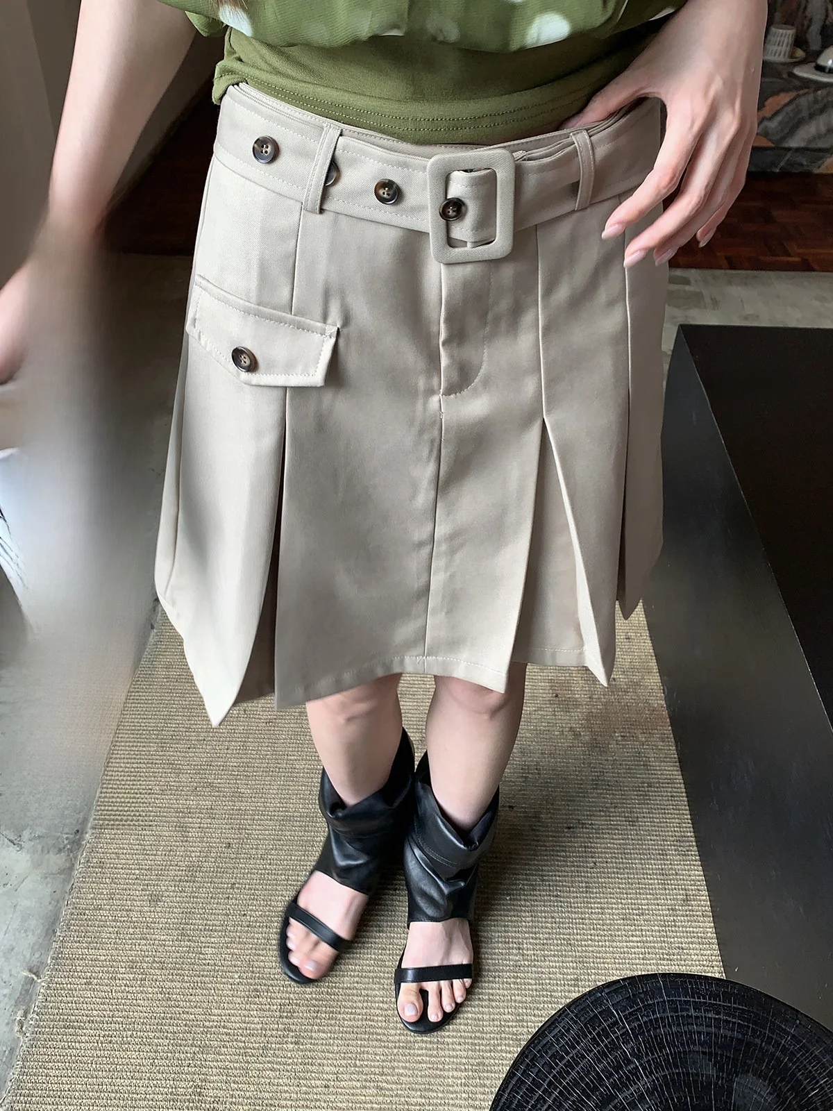 Slimming High Waist A-Line Pleated  Skirt Street Style Cover Hip Casual Skirt for Young Women Polyester Cotton Blend