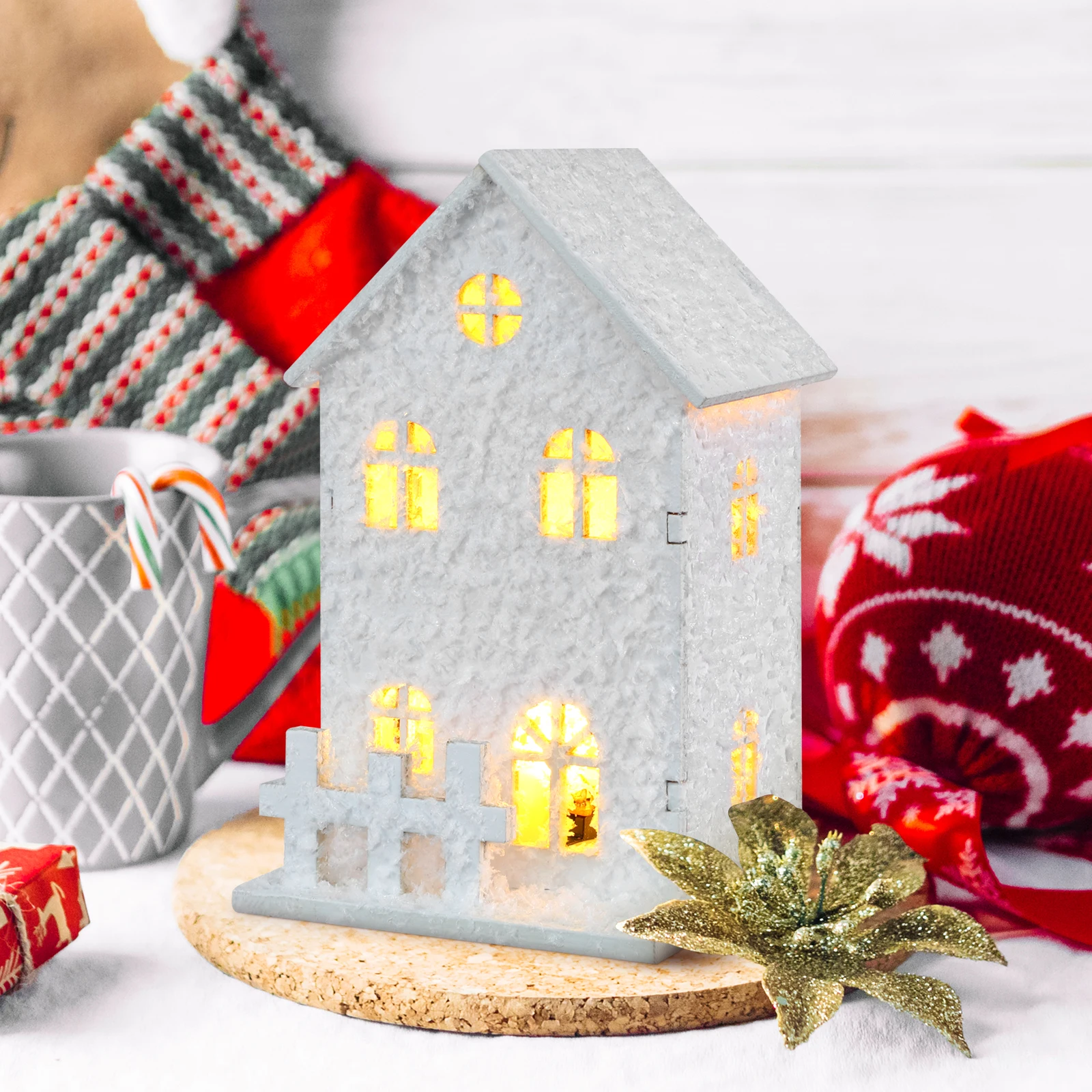 

3pcs Wooden Snowflake House Christmas Decor Mini Cabin Glow Adornment Holiday Craft Winter Xmas Tree Ornament