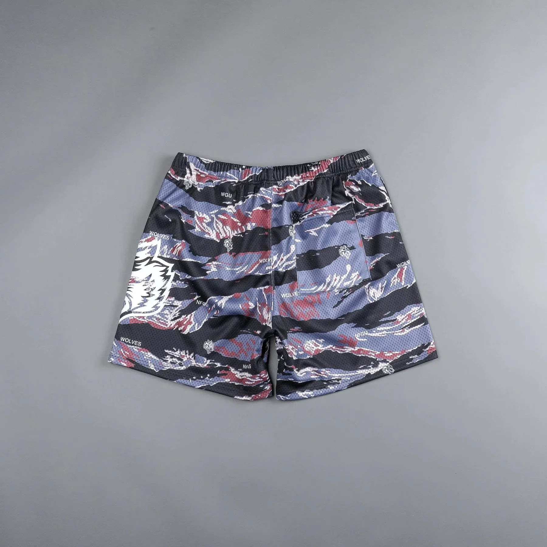 

2025 мужские летние модные сетчатые новые средние брюки с принтом, черные брюки, повседневные американские баскетбольные шорты, верхняя одежда, пляжные шорты