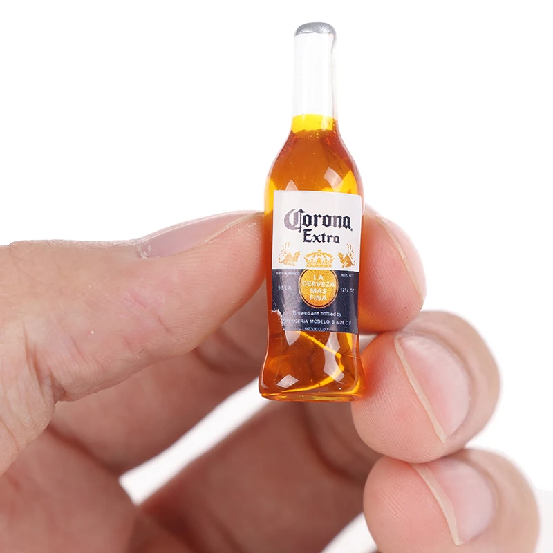 【M】10Pcs 1:6 Dollhouse Miniature Resin Beer Bottle Simulation Wine Bottle Model Doll House Accessories Kids Toys