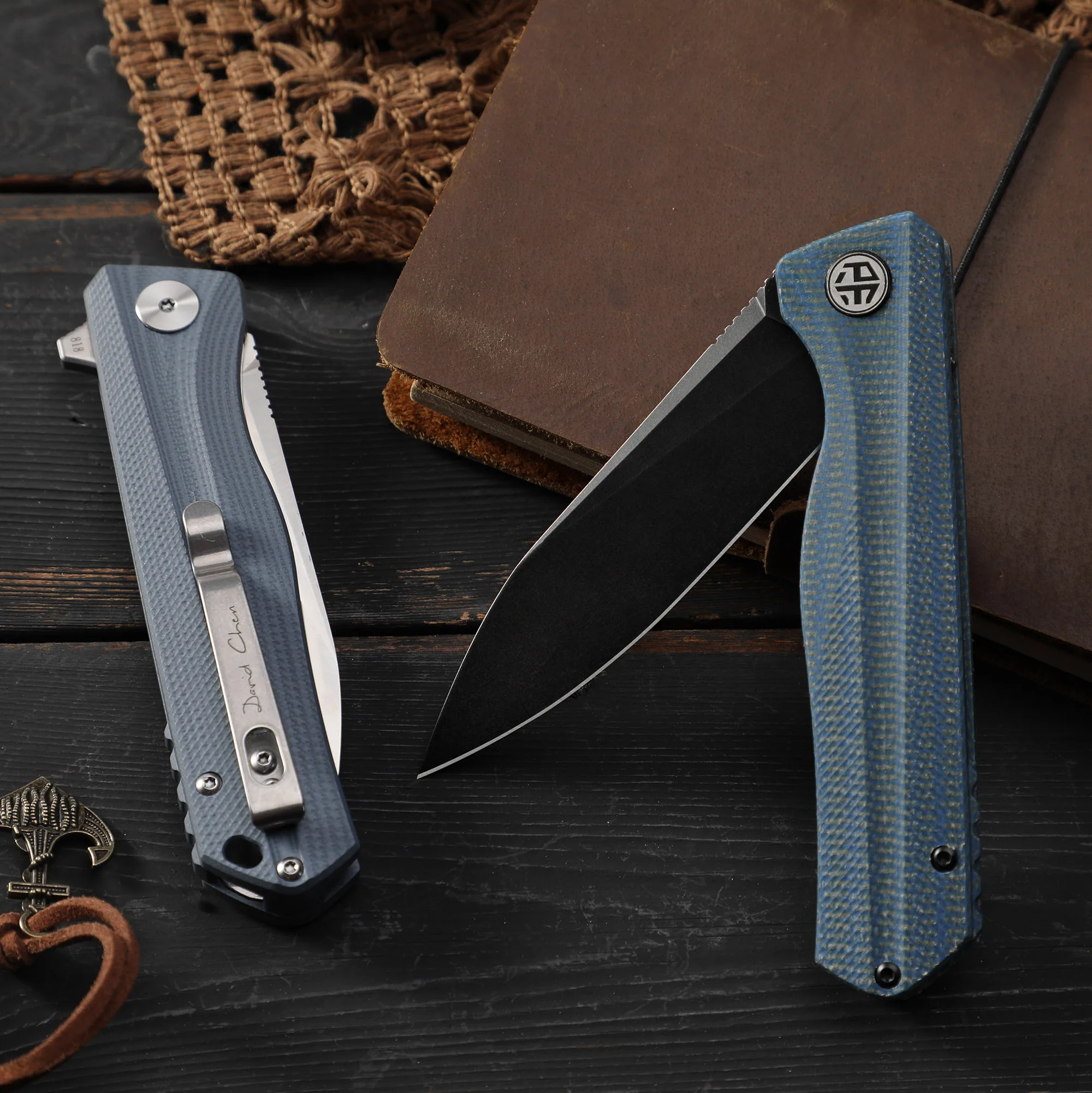 Petrified fish  D2 Steel  PF818 folding knives G10 handle  ball bearing outdoor hunting knife EDC pocket tool