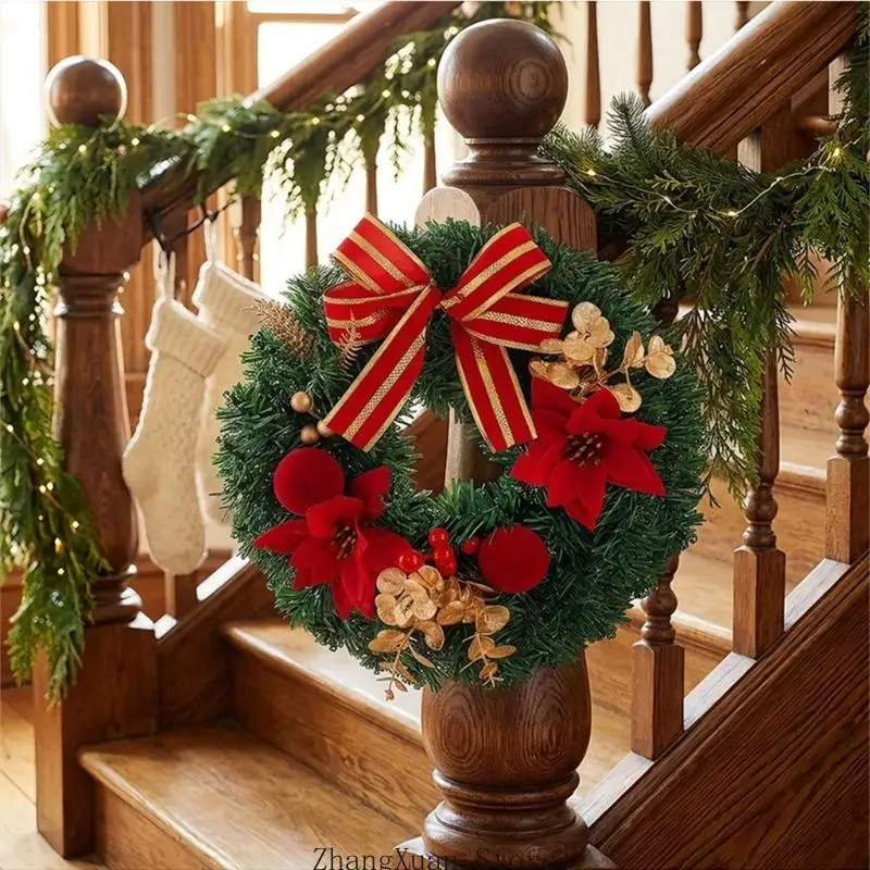 Weihnachtskranz mit Blattgoldbesatz für Türfenster-Ausstellung 3XUF – Detail 7