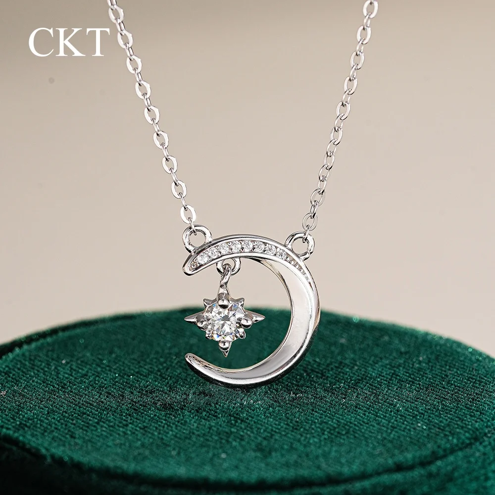 CKT 18k White Gold 0.5ct Moissanite Star Moon Clavicle Chain Design Women's Necklace Luxury Versatile INS Style Platinum Pt950