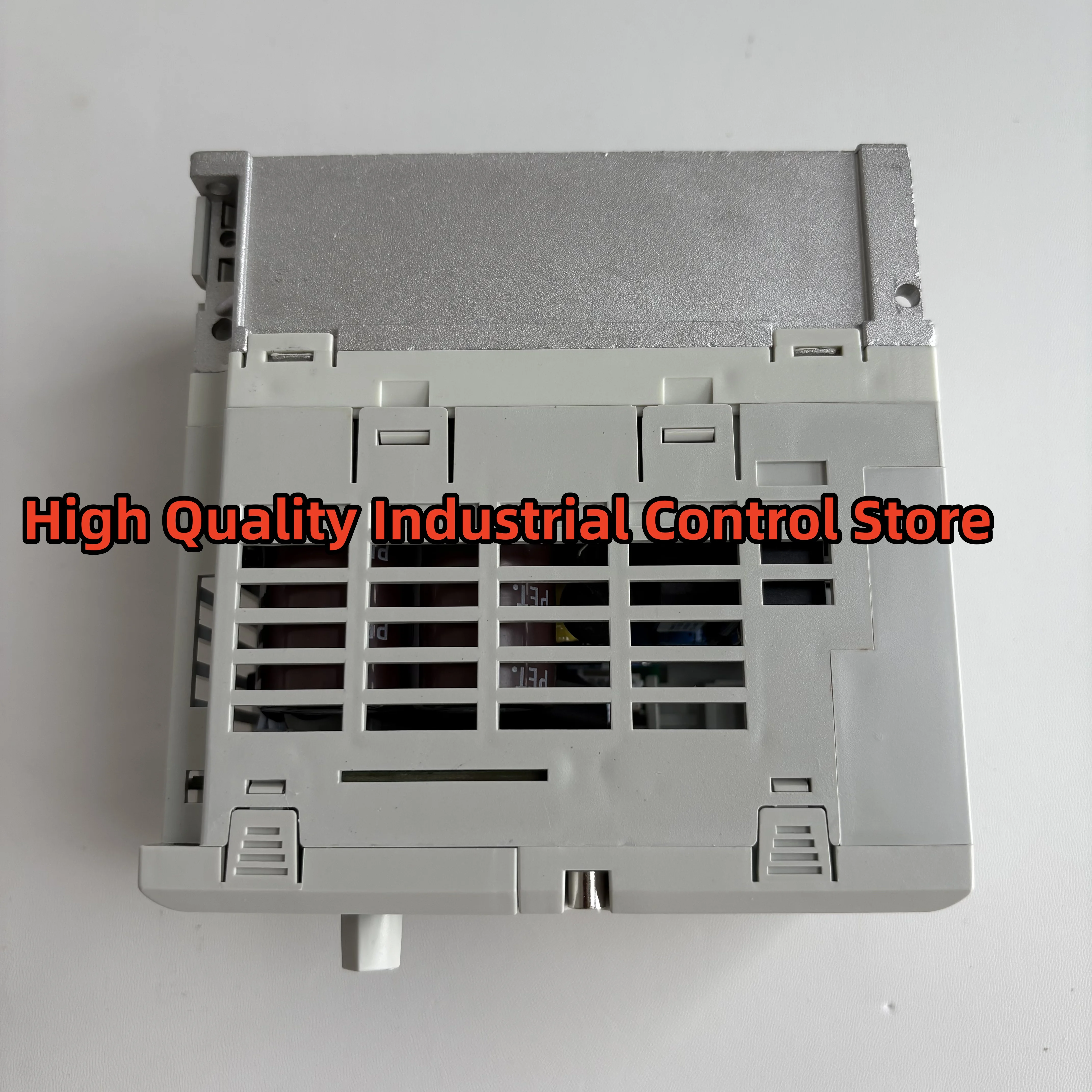 

LSLV0008G100-4EONN Frequency converter new Original