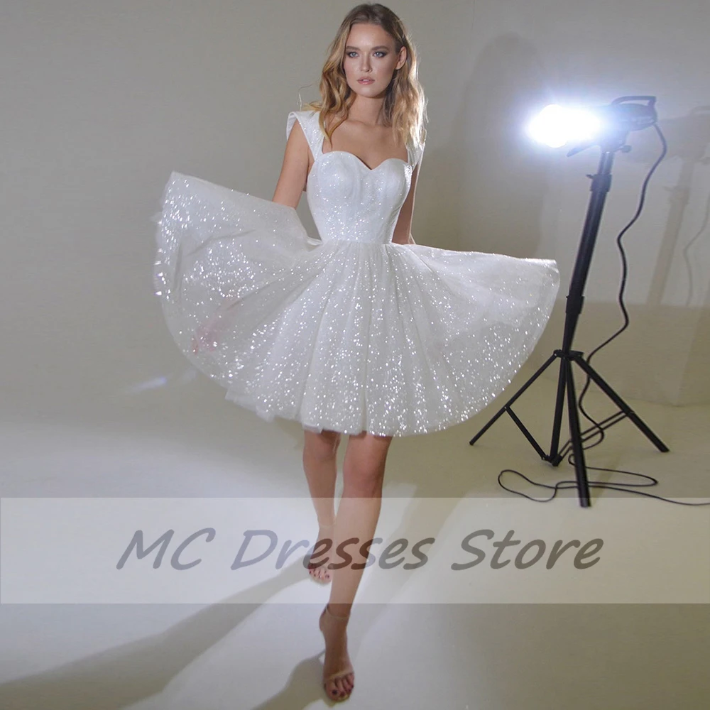 Simple Sparkling A-line White Cocktail Party Dresses Sweetheart Tulle Mini Homecoming Gown Robe Cocktail Femme Mariage Draped