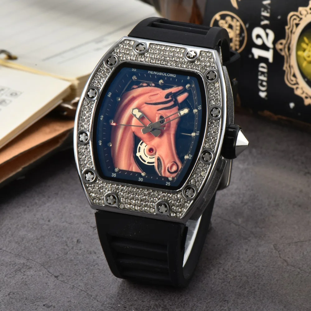 Luxury man new PU quartz watch for male personality cool trend high quality male quartz wristwatches