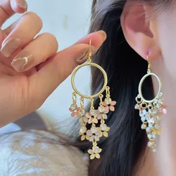 Stylish Elegant Small Flower Long Tassel Pendant Earrings for Women Vintage Temperament Exquisite Wedding Party Jewelry Gift