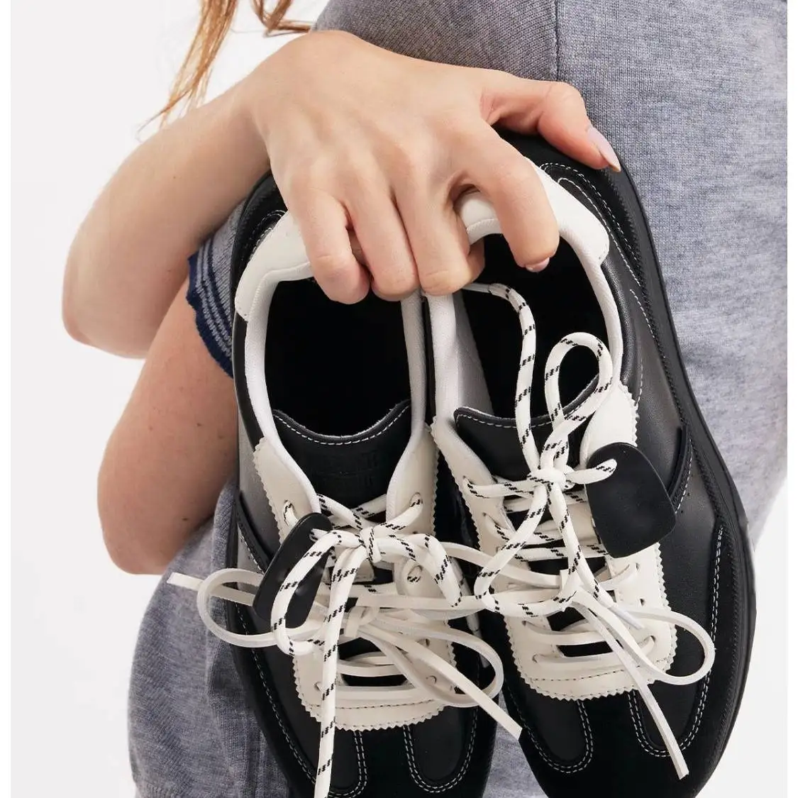 

Универсальные удобные уличные кроссовки на плоской подошве для ходьбы, походов и повседневной носки