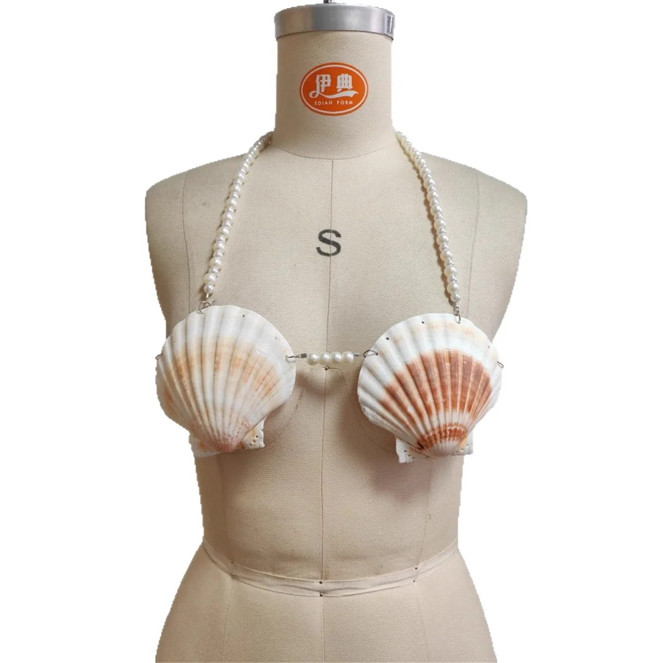 European & American Fashion Sexy Pearl Bikini Shell Body Chain Beach Vacation Slimming Halter Necklace With Openwork Chest Chain