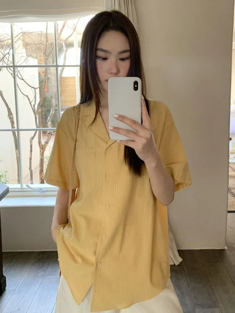 Ropa de calle para mujer, camisa holgada a rayas de manga corta Vintage Y2k, blusa americana Harajuku Retro de verano para mujer, Tops informales nuevos