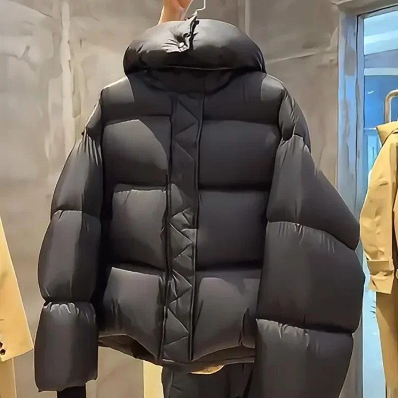 أزياء المرأة أسفل السترات 2025 جديد الإناث الوقوف طوق سترة منفوخة عارضة فضفاض مقنعين سترات