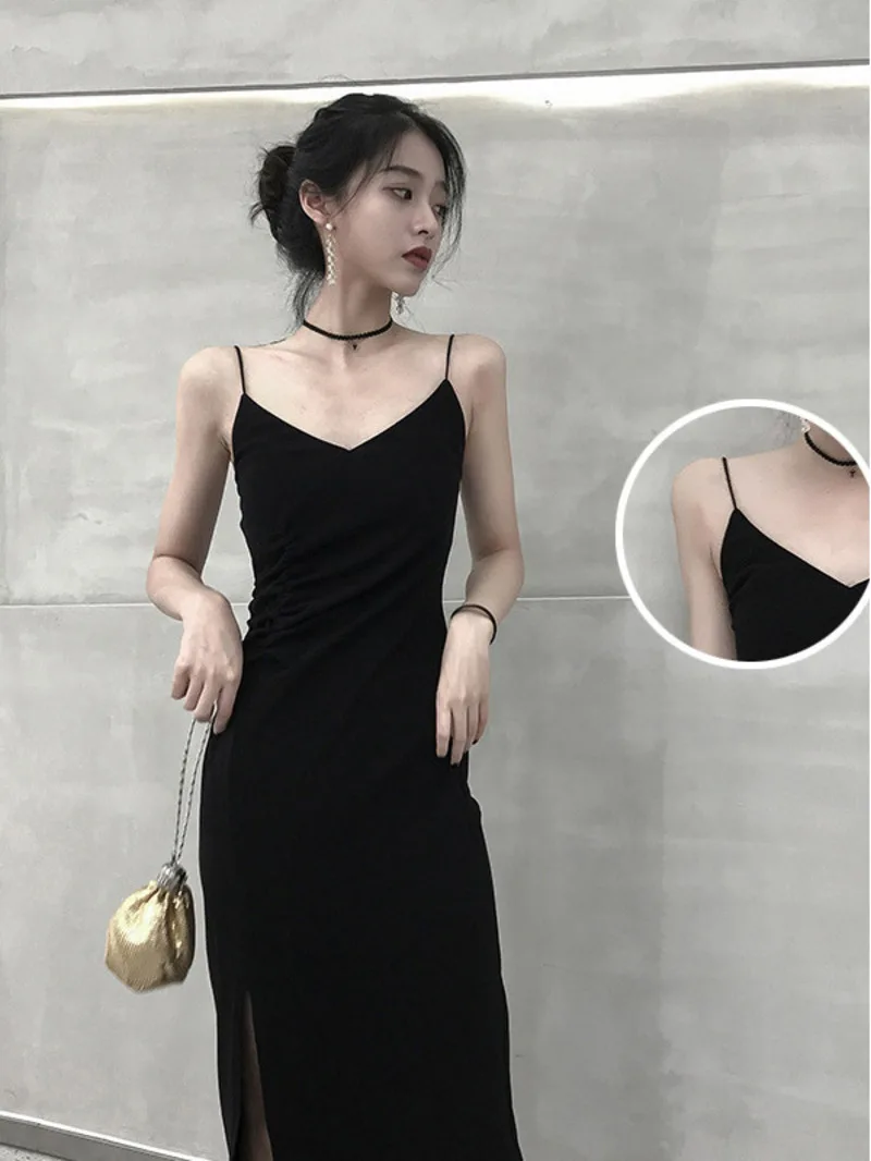 

Hanging strap dress for women, Kikyo French slimming 2024 new summer retro split inner lining with bottom black skirt BQLv