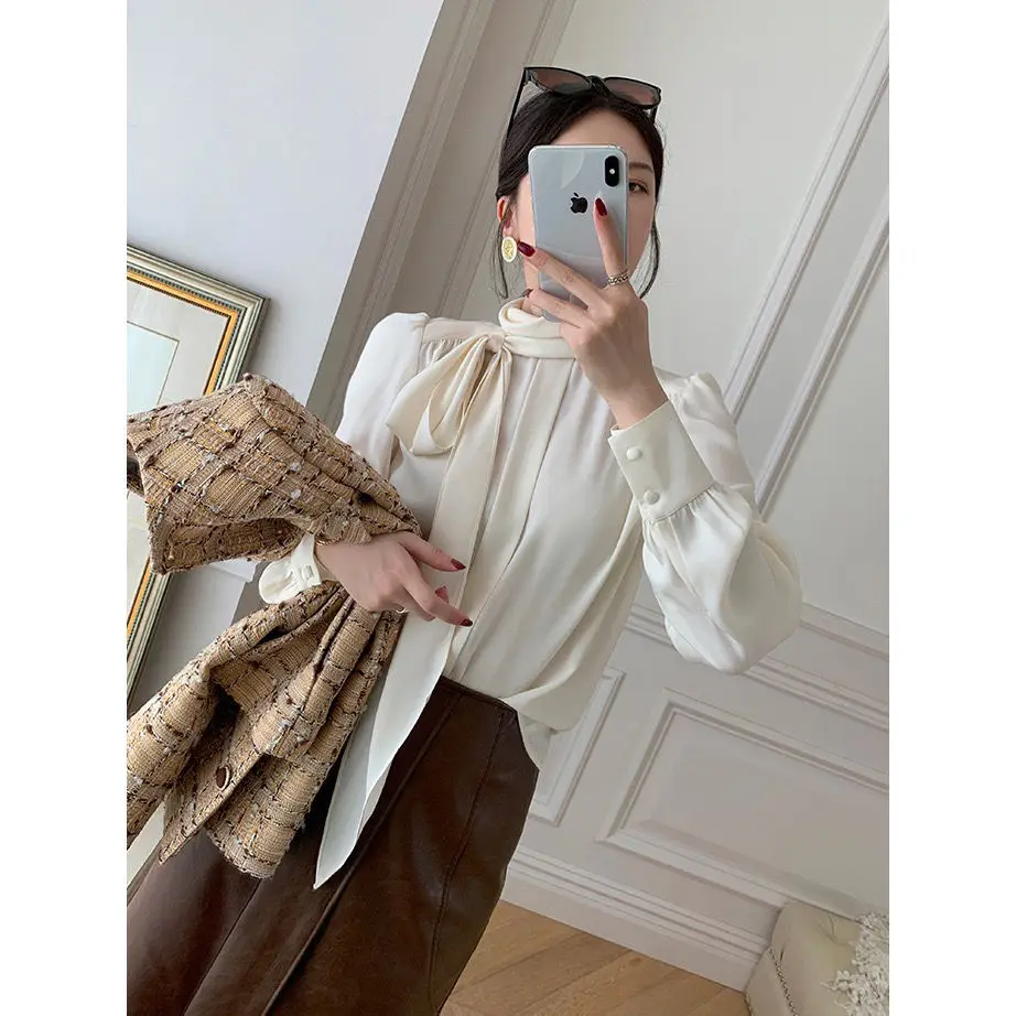 Ladies Fashion Lacing Solid Color Turtleneck Long Sleeve Blouse Autumn 2024 New Simplicity Temperament Pleated Bow Women Shirts