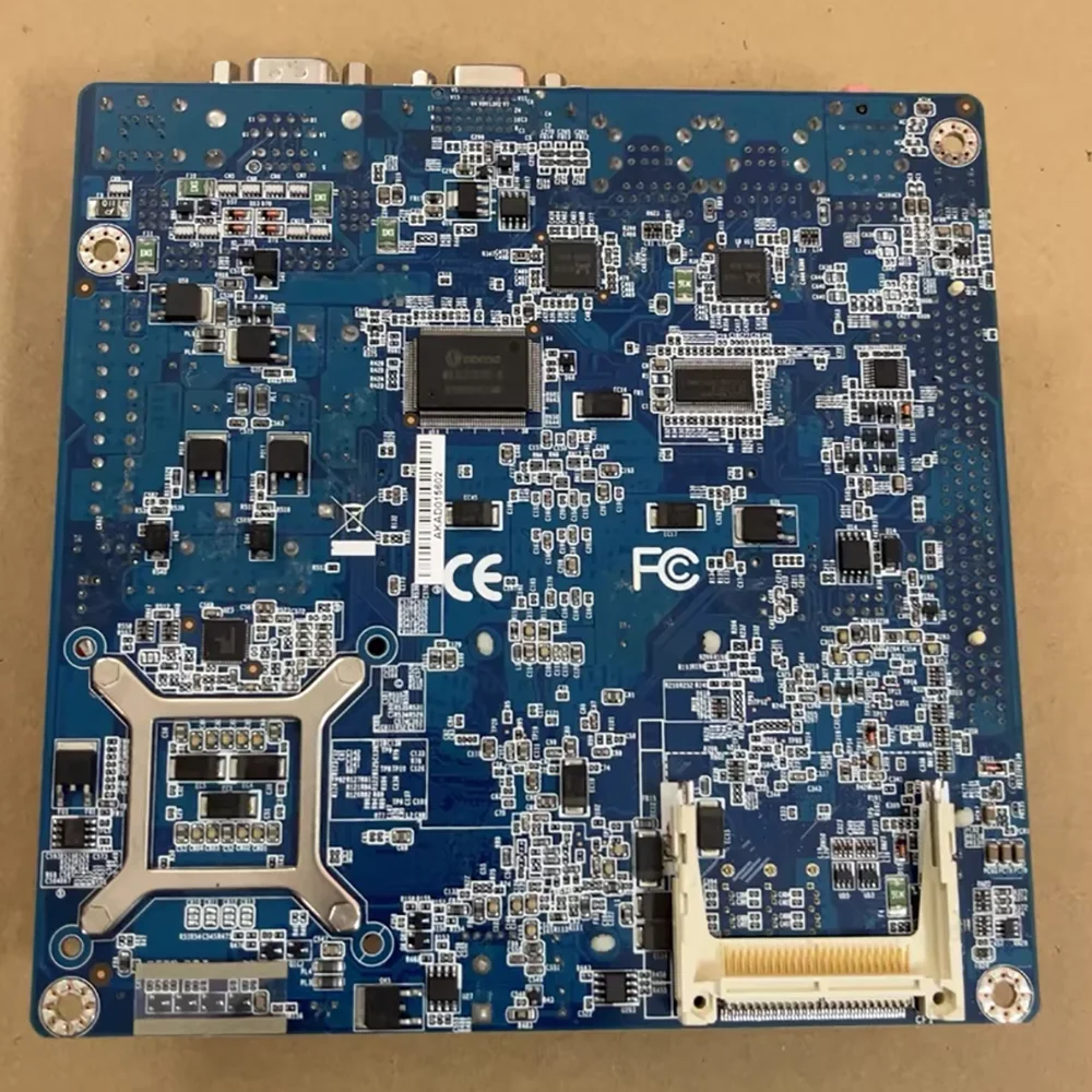 

AIMB-256G2 Материнская плата промышленного управления с двумя сетевыми портами MINI-ITX