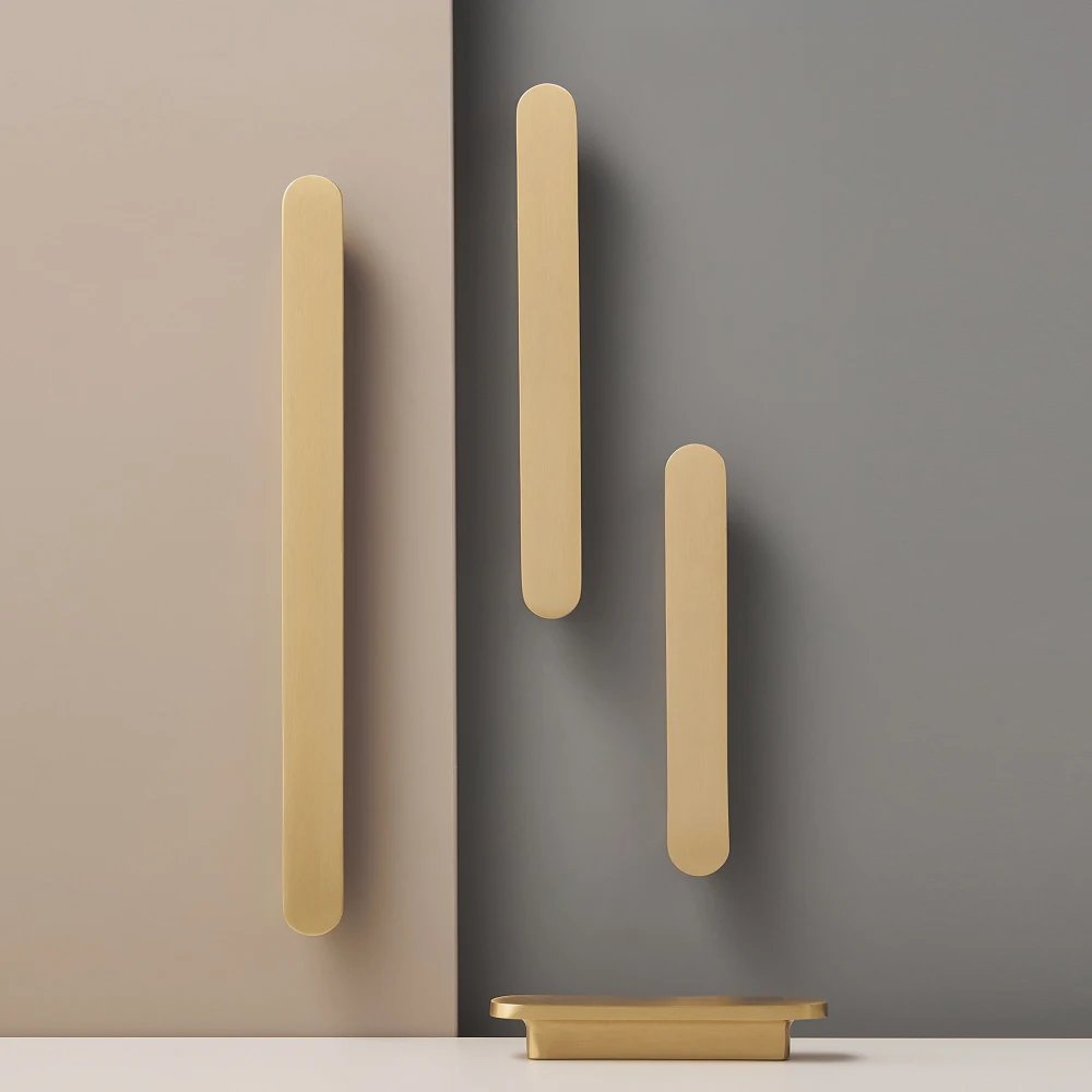 Brass Circular Handles At Both Ends Kitchen Cabinet Drawers Wardrobe Pulls Paired With Round Plain Knobs