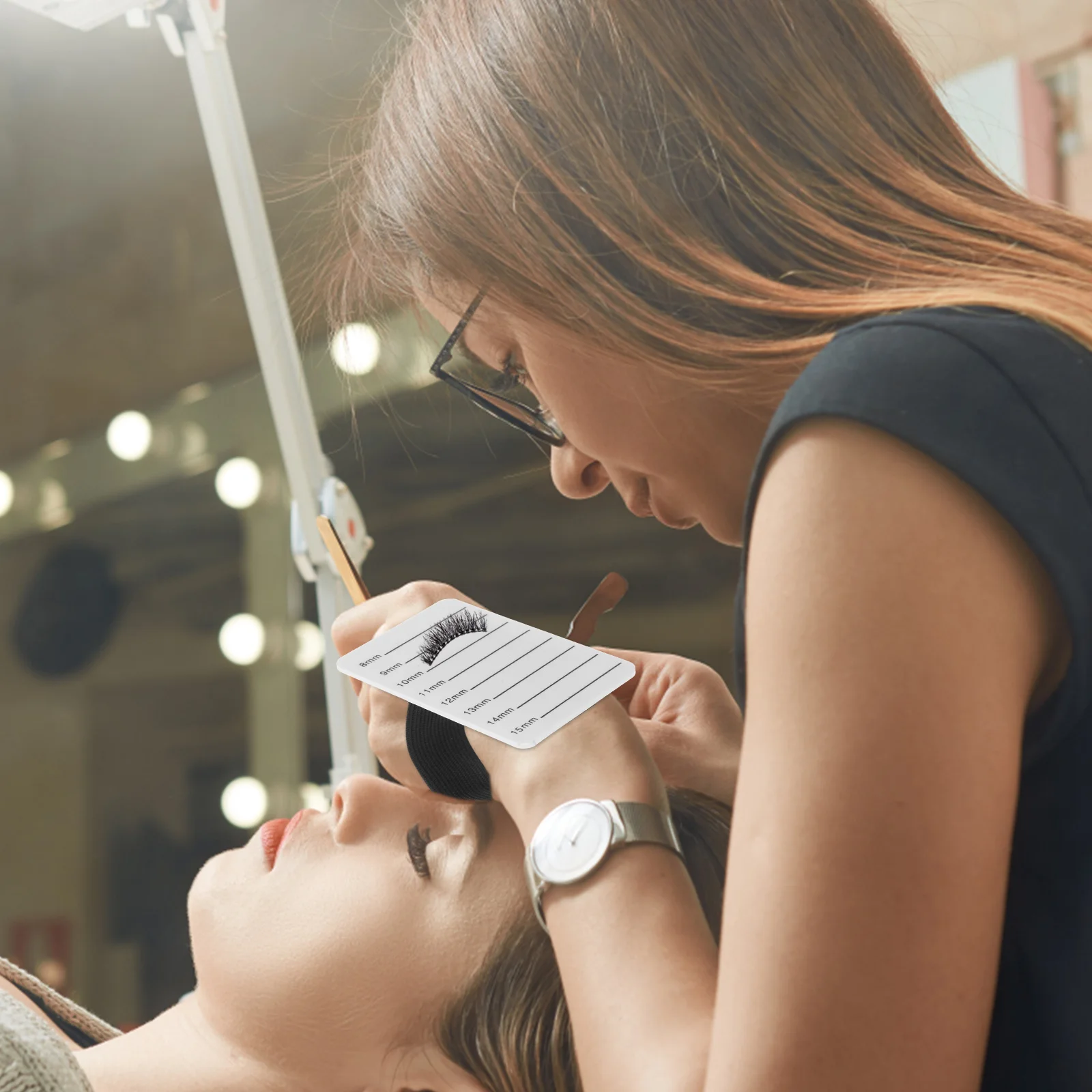 

8-15Mm Lash Extension Tray Acrylic Eyelash Pallet Non Slip Surface Ideal for Eyelash Grafting and Application Lash Tray