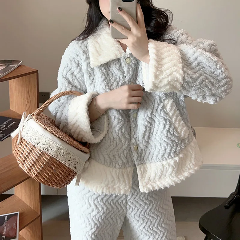 

Korean Version Female Pajamas Autumn Winter Comfortable Thickened Warm Loungewear Women's Flannel Velvet Fleece Home Clothing