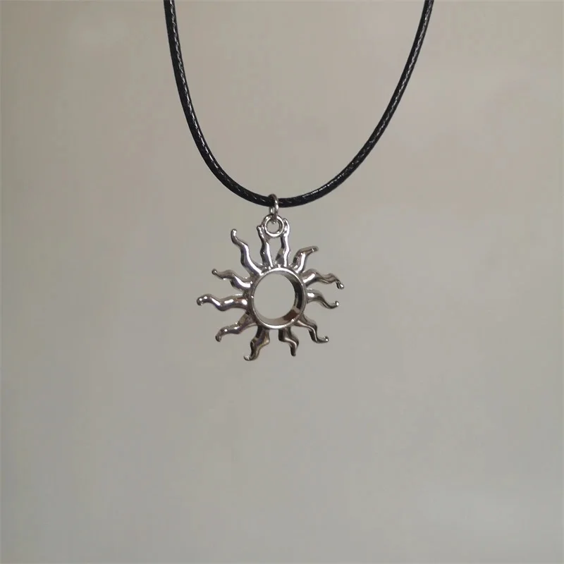 Hip Hop Burning Sun Pendant Leather Rope Necklace Vintage Whirlpool Geometric Necklaces For Men Boys