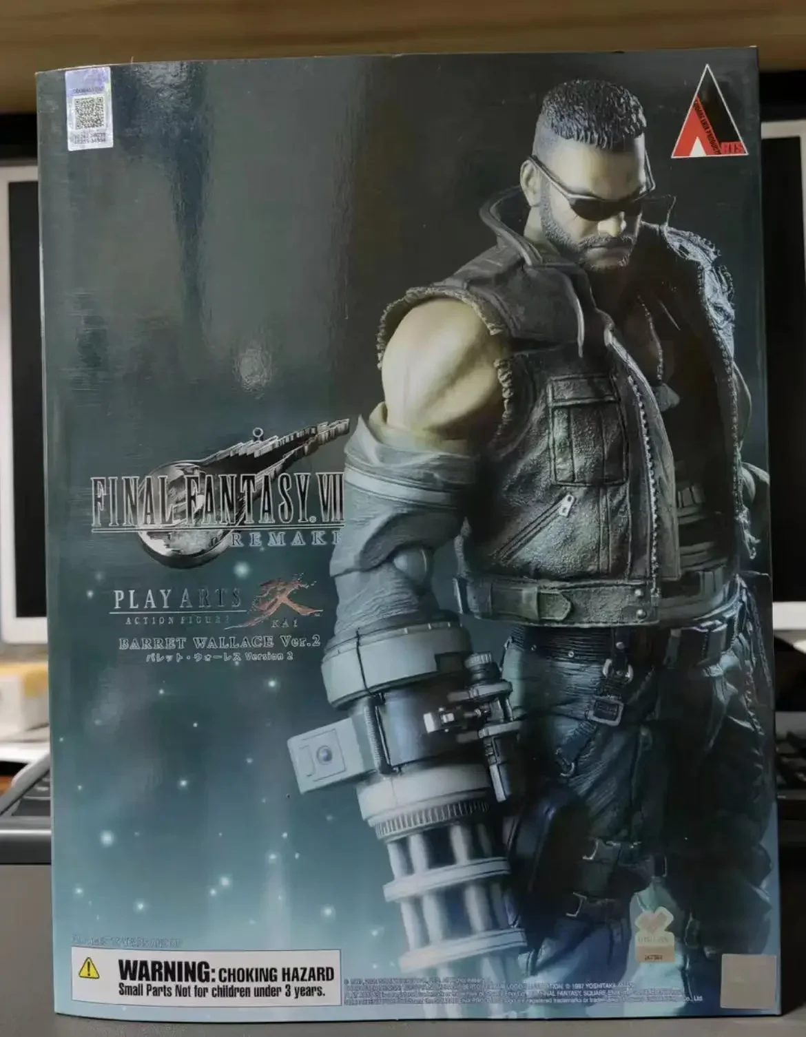 

In Stock Original SE PlayArts Barret Wallace Ver.2 Action Figures Model Toys Figura Pvc Gifts