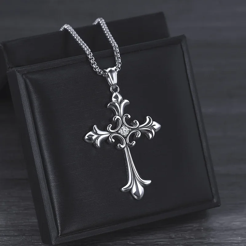 European And American Fashion Personality Retro Gothic Cross Necklace For Men And Women Street Hip-Hop Trendsetters Versatile Pe