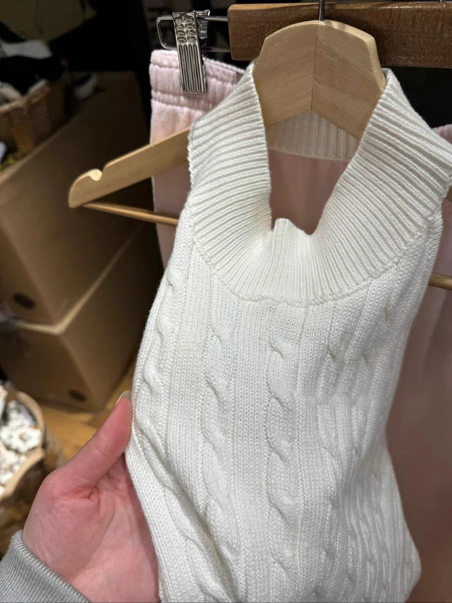 Twistดอกไม้Halter Tank Topsผู้หญิงฤดูร้อนเรียบง่ายเซ็กซี่Backlessแขนกุดผ้าฝ้ายCamis Vintage Streetwear Sweet Crop Top