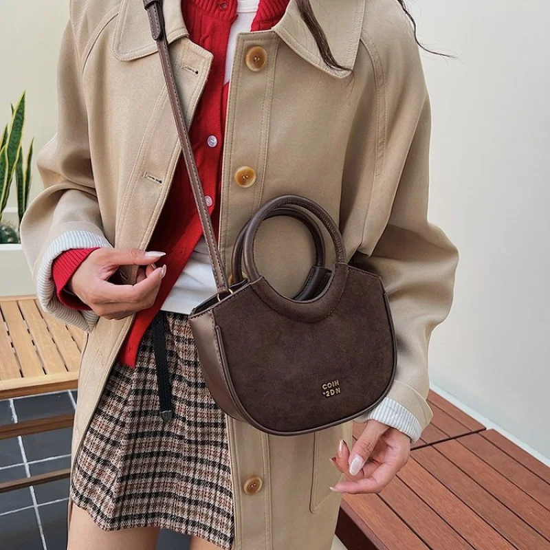 

Fashion-Forward Ladies Handbag Crafted From Lynx-Print Leather Featuring High-End Moldova Lightweight Soft Modern Look