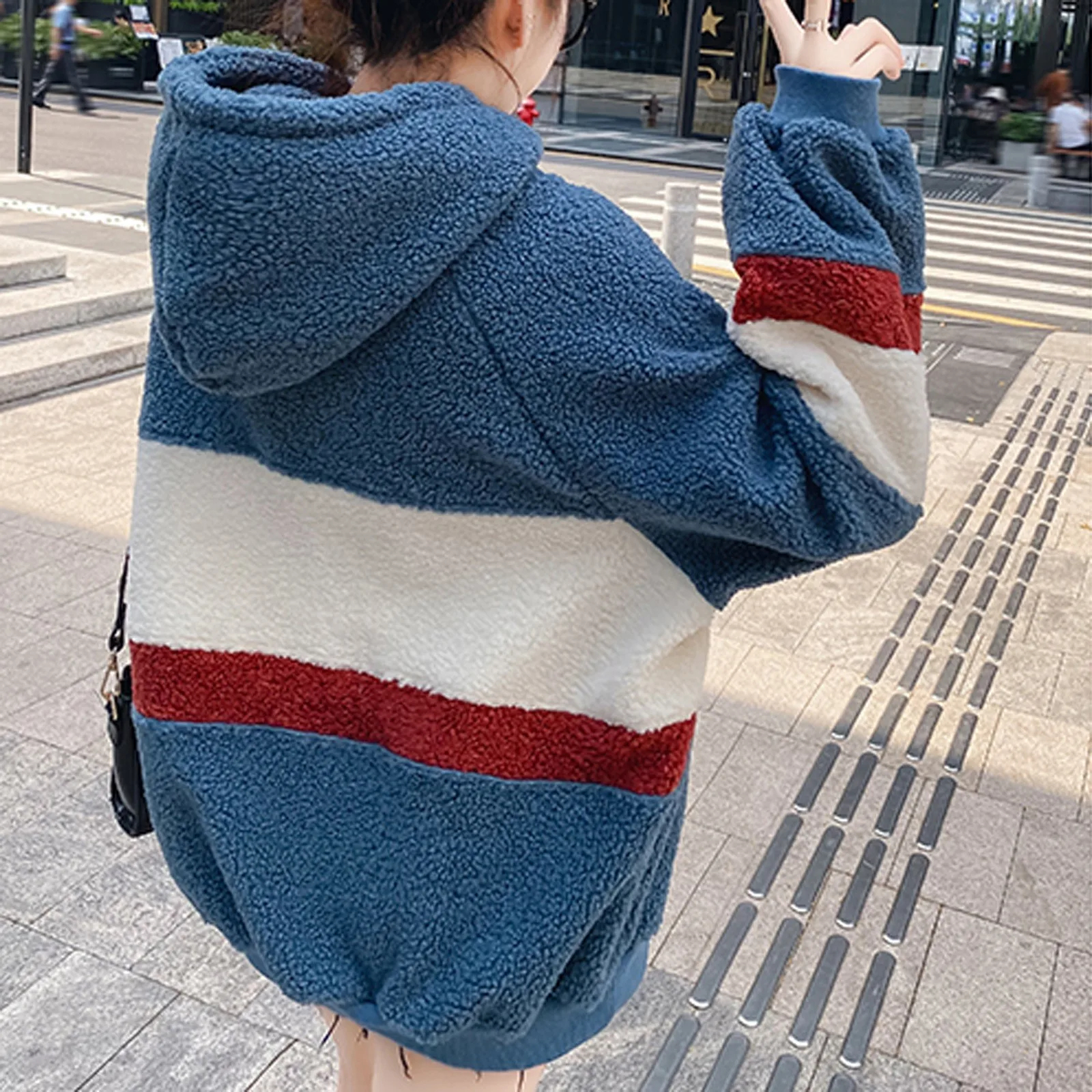 Autumn and Winter Fashion Stripe Print Hoodies For Women Sweater Top Loose Sweatshirt Blouse